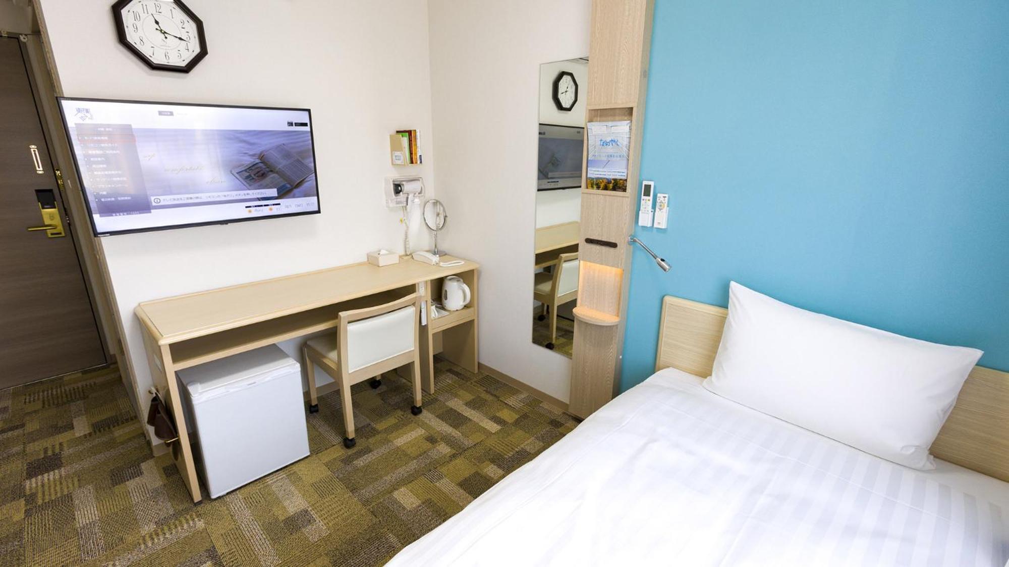 Toyoko Inn Oyama-Eki Higashi-Guchi No.2 Oyama  Oda fotoğraf